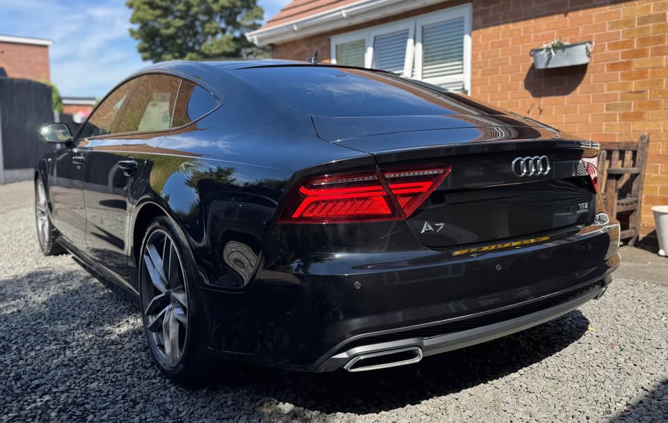 Audi A7 S Line photo 4