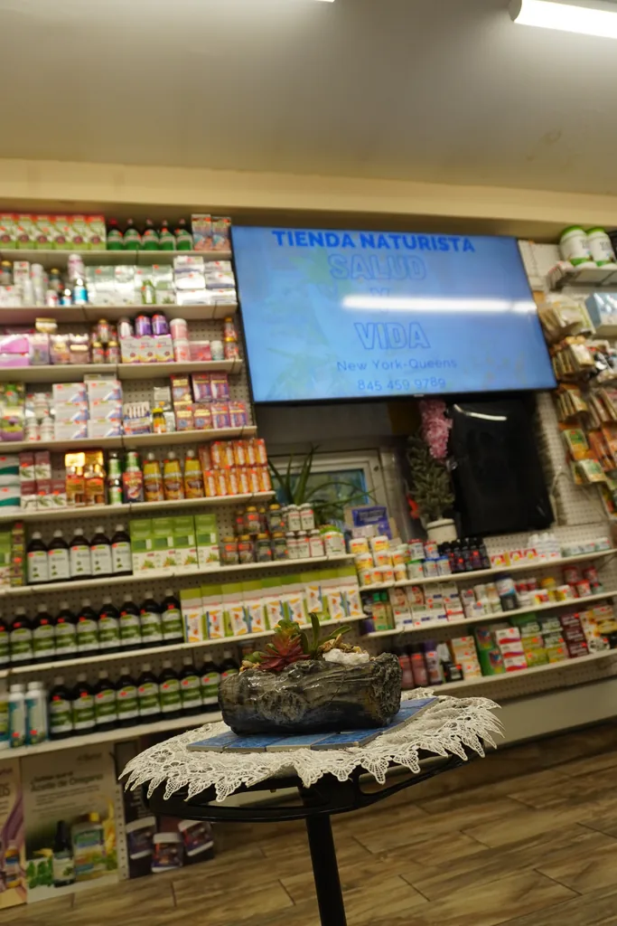 Galería de Tienda Naturista Salud y Vida NY 8