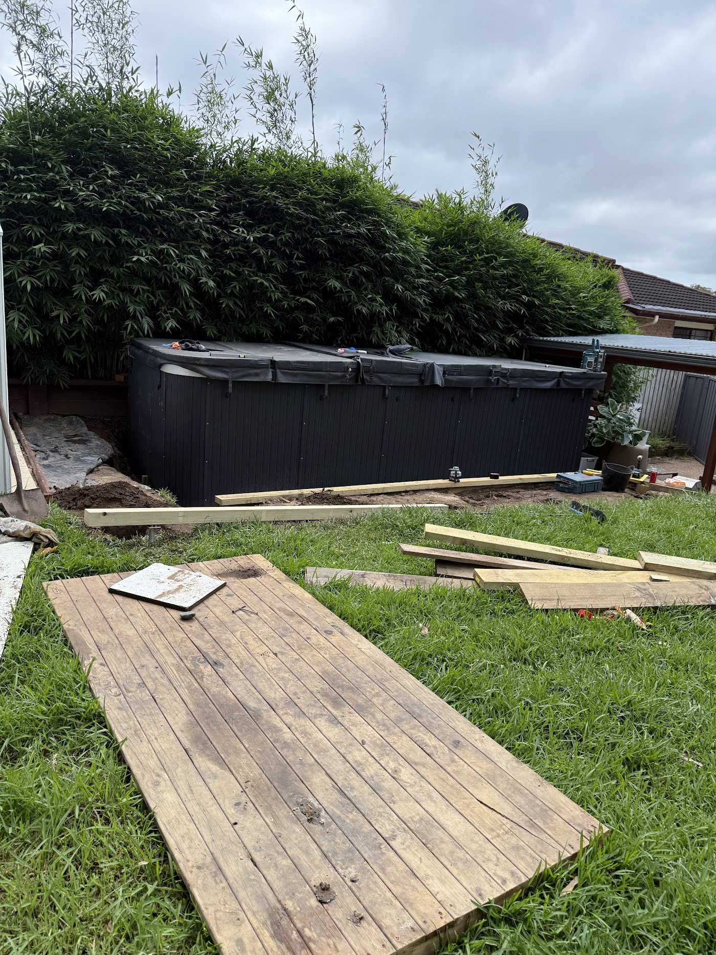 Deck and spa build