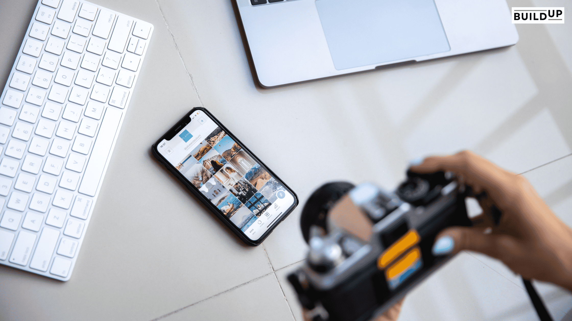 Blogger taking photos for posting on social media to gain more followers.