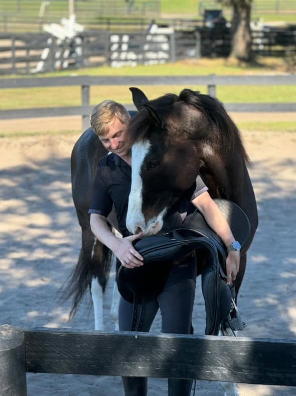 Saddling Saddling