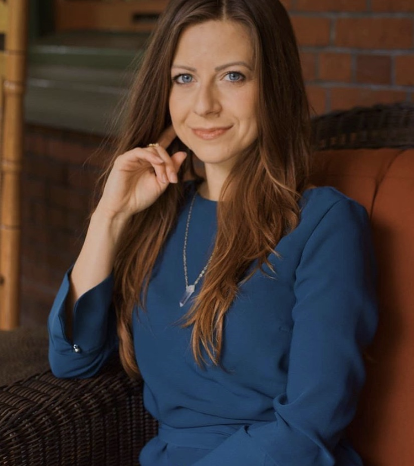 Dr. Svetlana Voloshin, ND