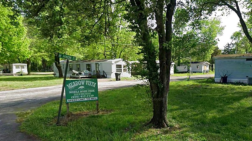 Meadow Vista, a 38-pad mobile home park for sale in Murphysboro, Illinois