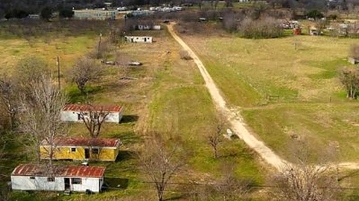 Rockdale Development Project, 3.9 acres of land zoned for 72 apartment units for sale in Rockdale, Texas
