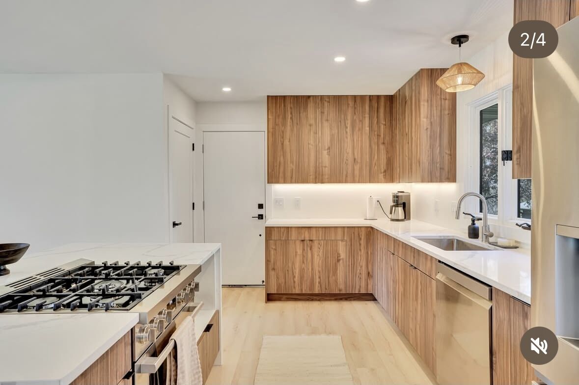 Luxury kitchen photo 9