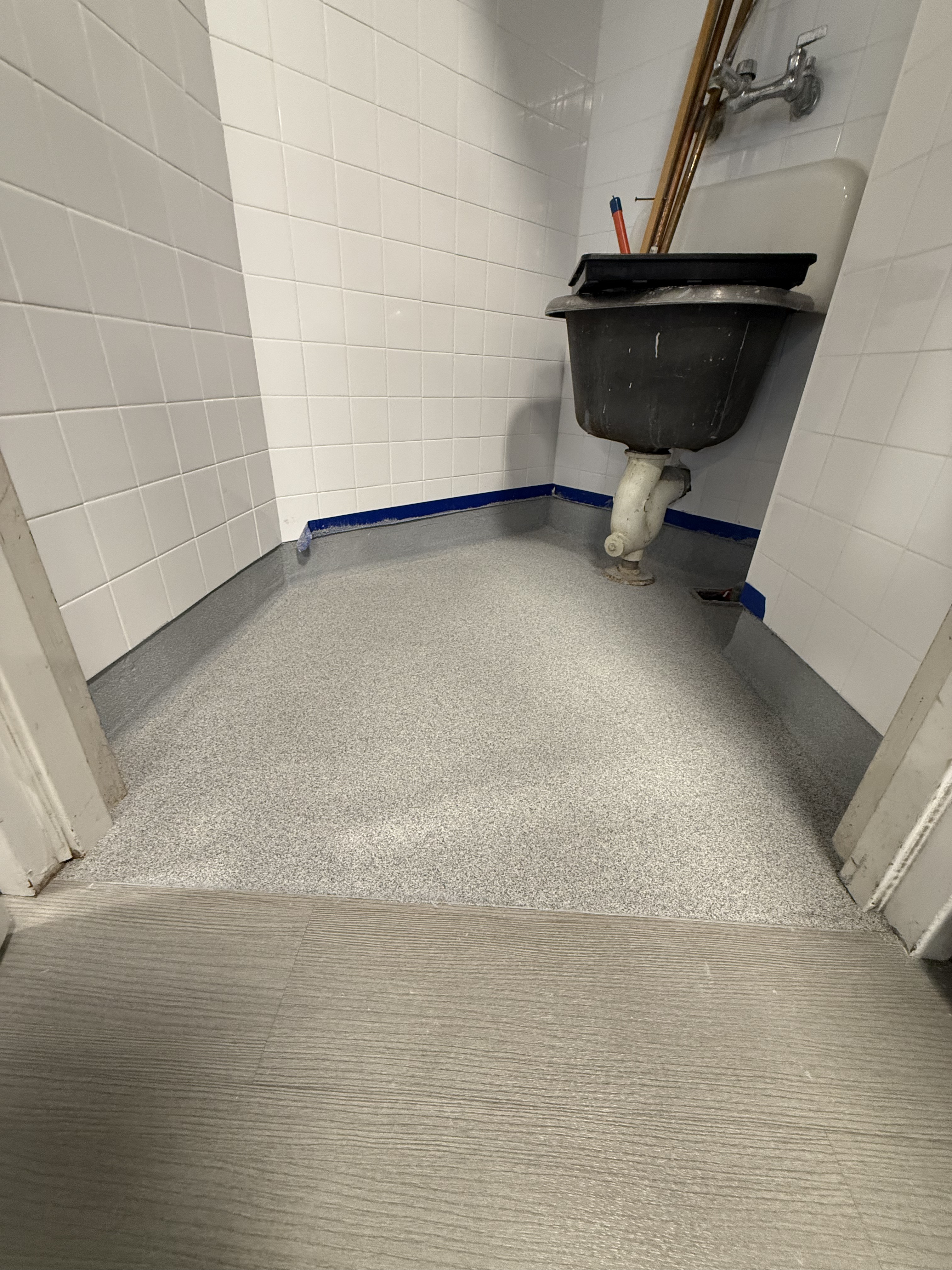 Quartz system floor project