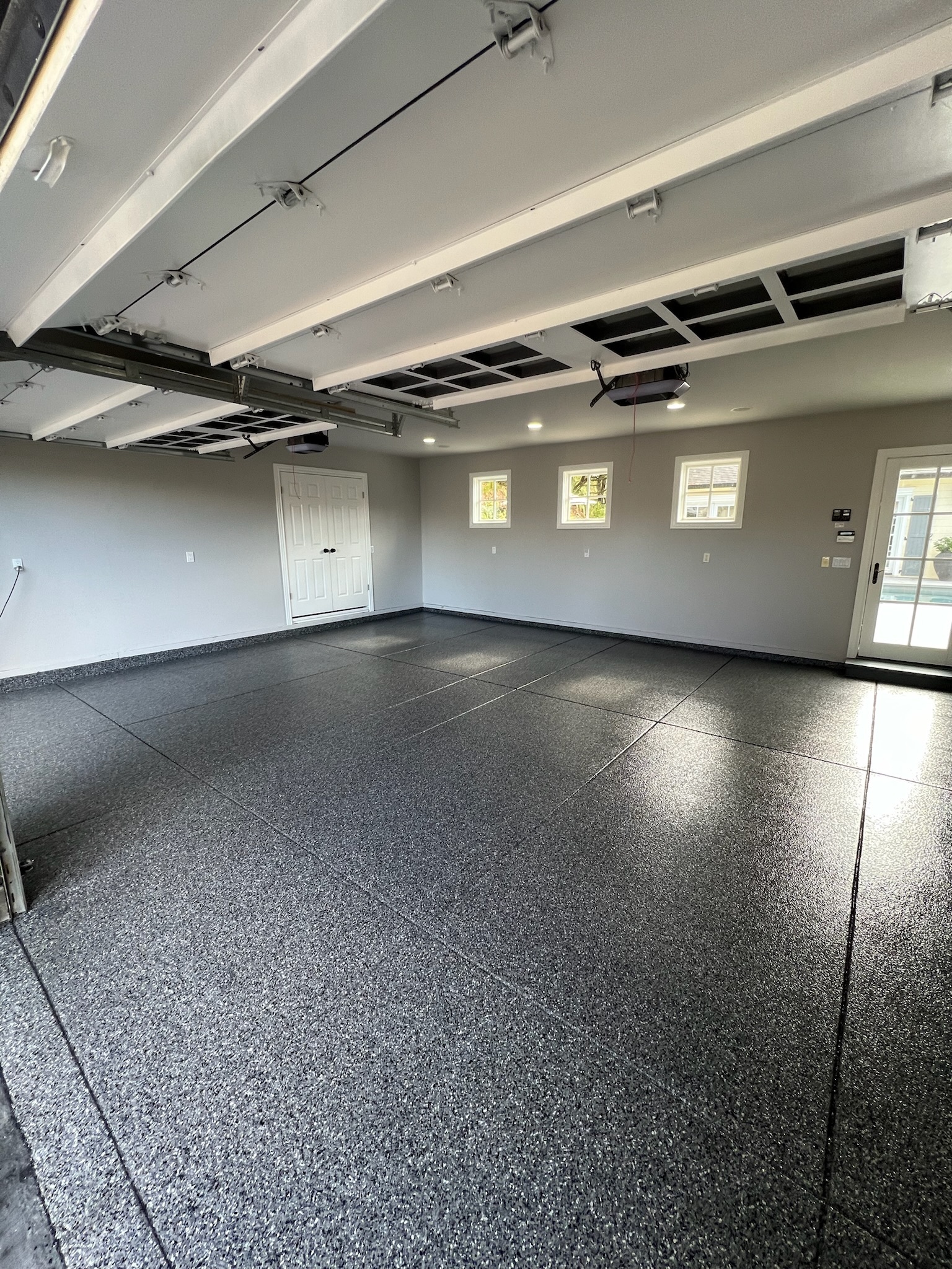 Flake system epoxy floor project