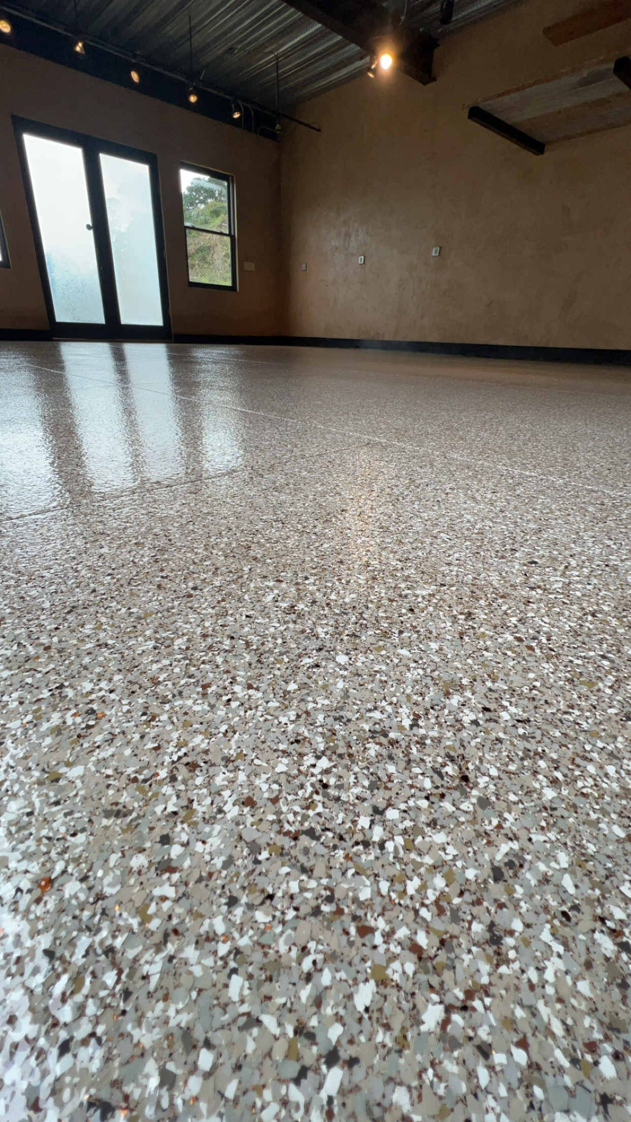Flake system epoxy floor project