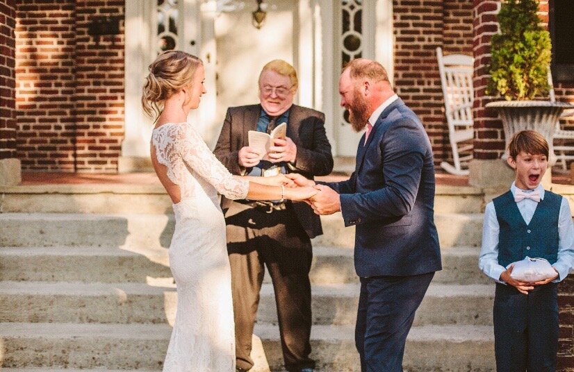 outdoor wedding ceremony at golden hour. bent oaks manor roanoke va