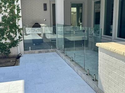 Glass pool fencing in University park