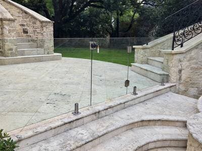 Glass pool fencing in Highland Park