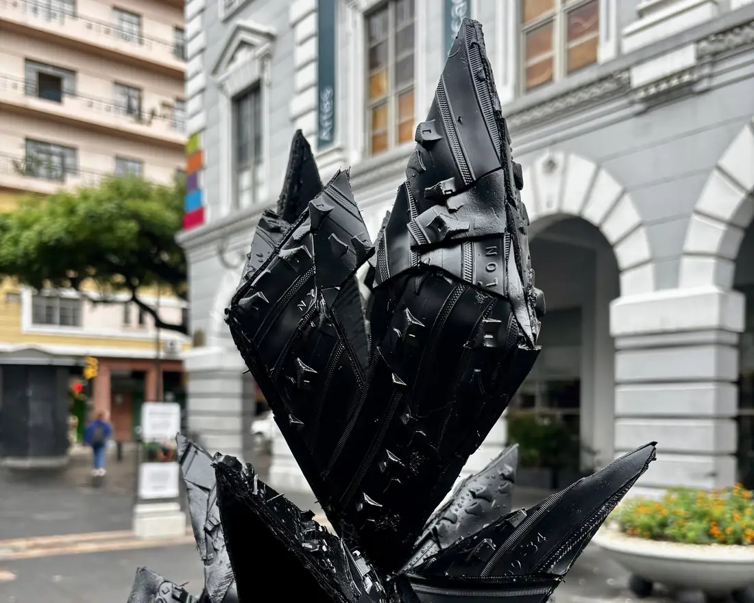 Detalle de los módulos geométricos de Flor de páramo