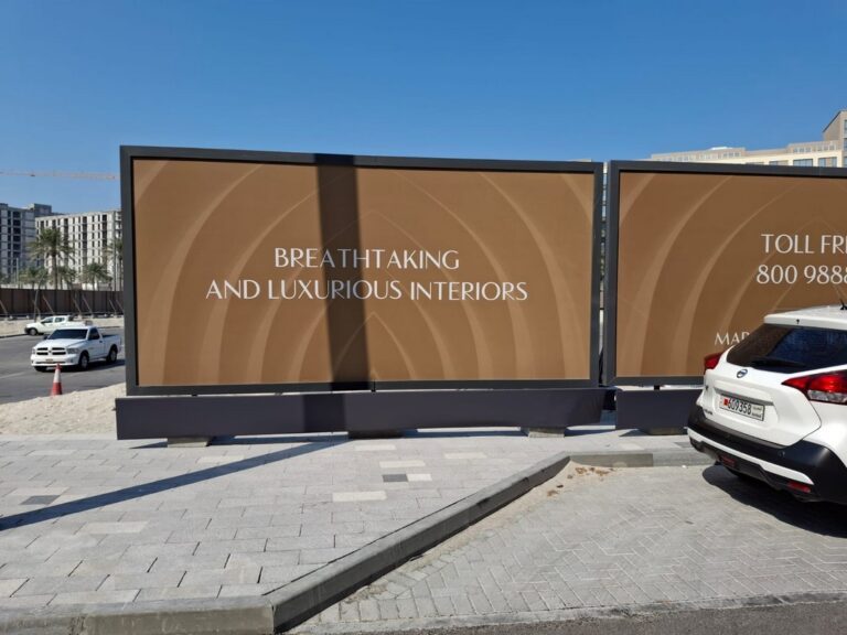 Hoarding Fence with Advertisement Flex