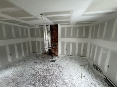 {{ custom_values.service_3 }} in {{custom_values.area_3})