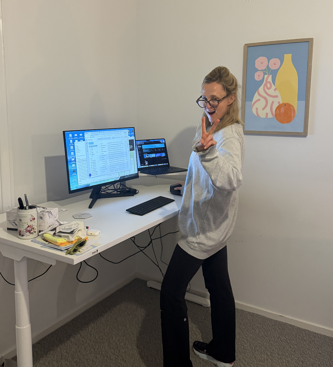 Standing desk Standing desk