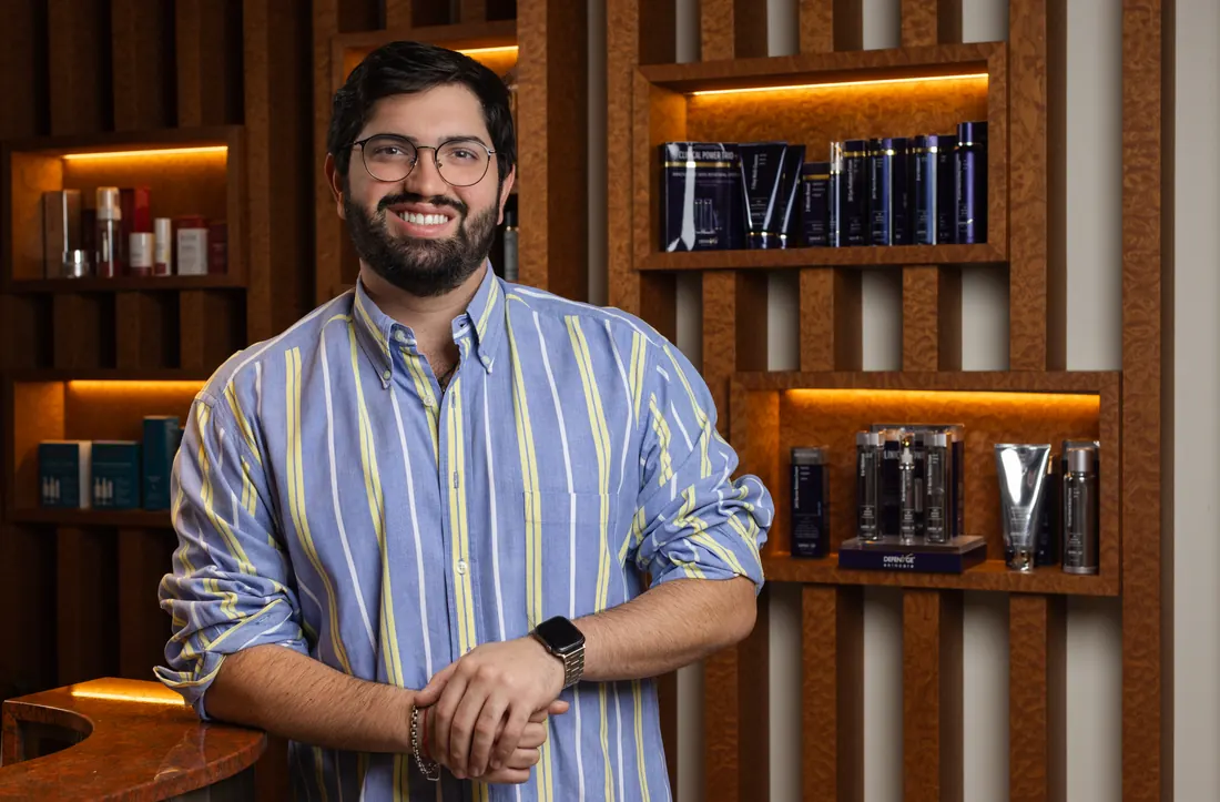 Fotografía de branding para negocio de skincare en su local