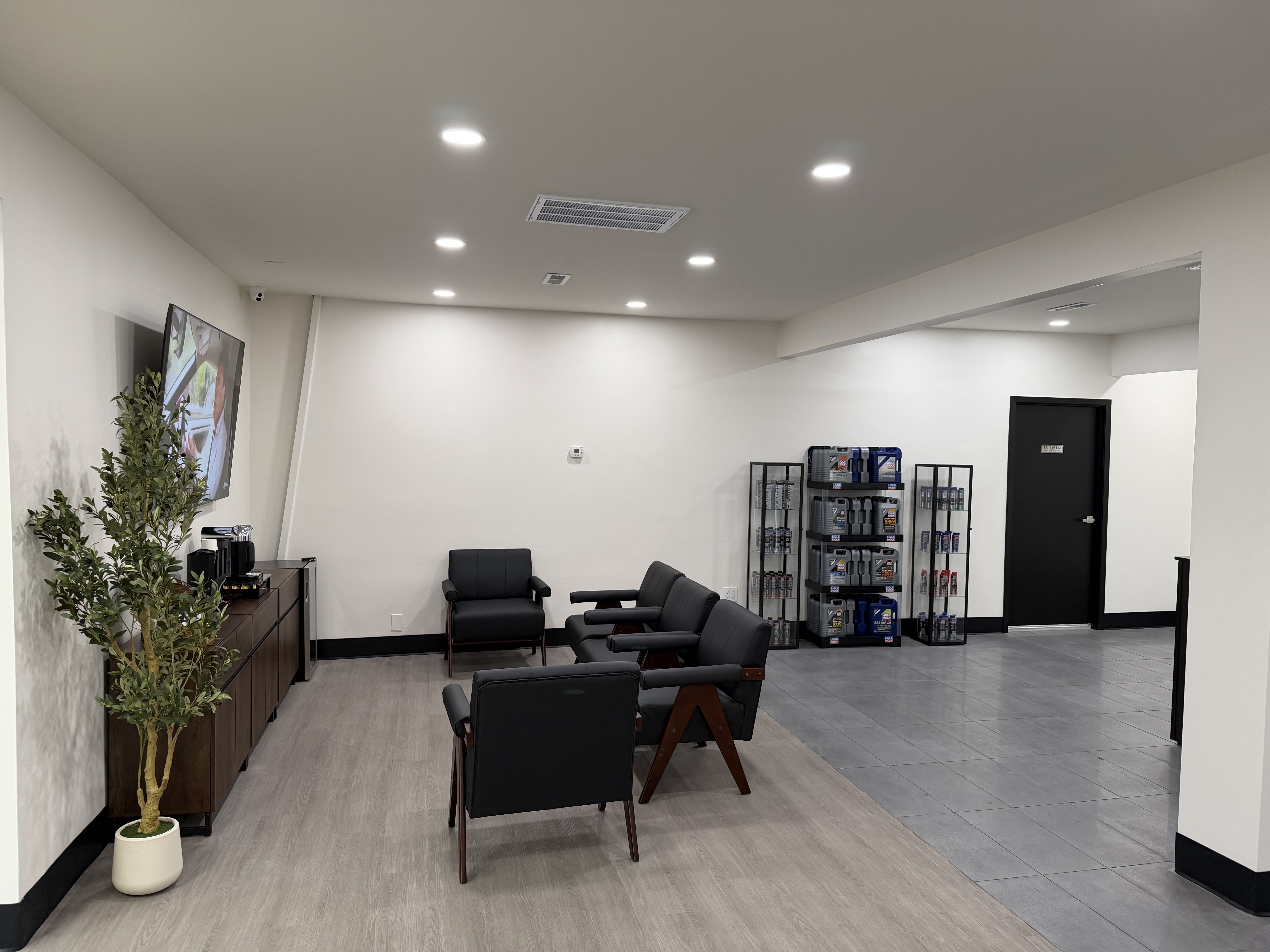 Service Center Facility 2