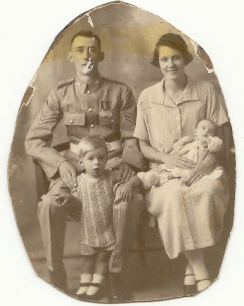 James and Helen Wade with young Dick and baby Cynthia 1926 James and Helen Wade with young Dick and baby Cynthia 1926