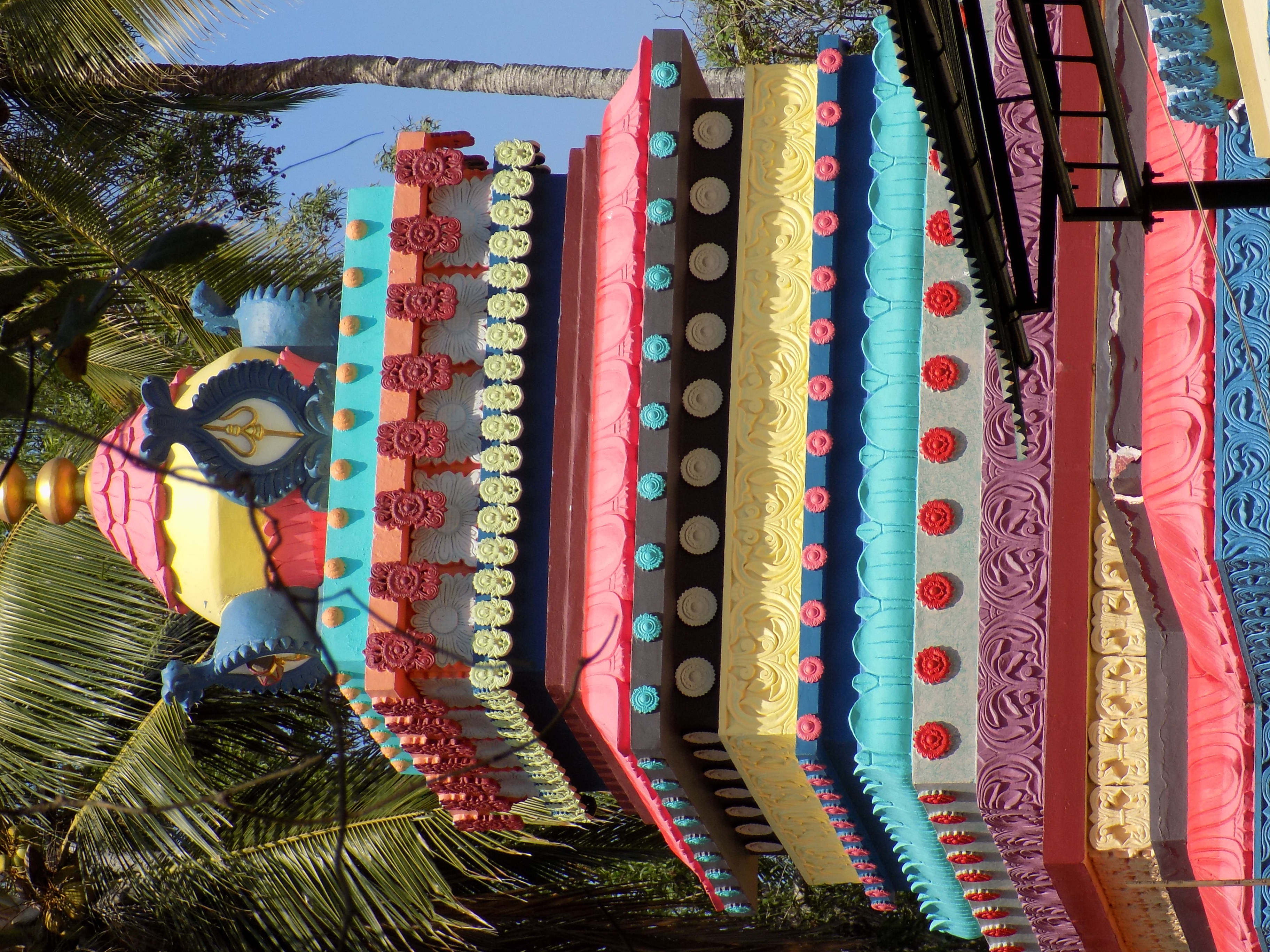 Temple on Ponnumthurthu Island