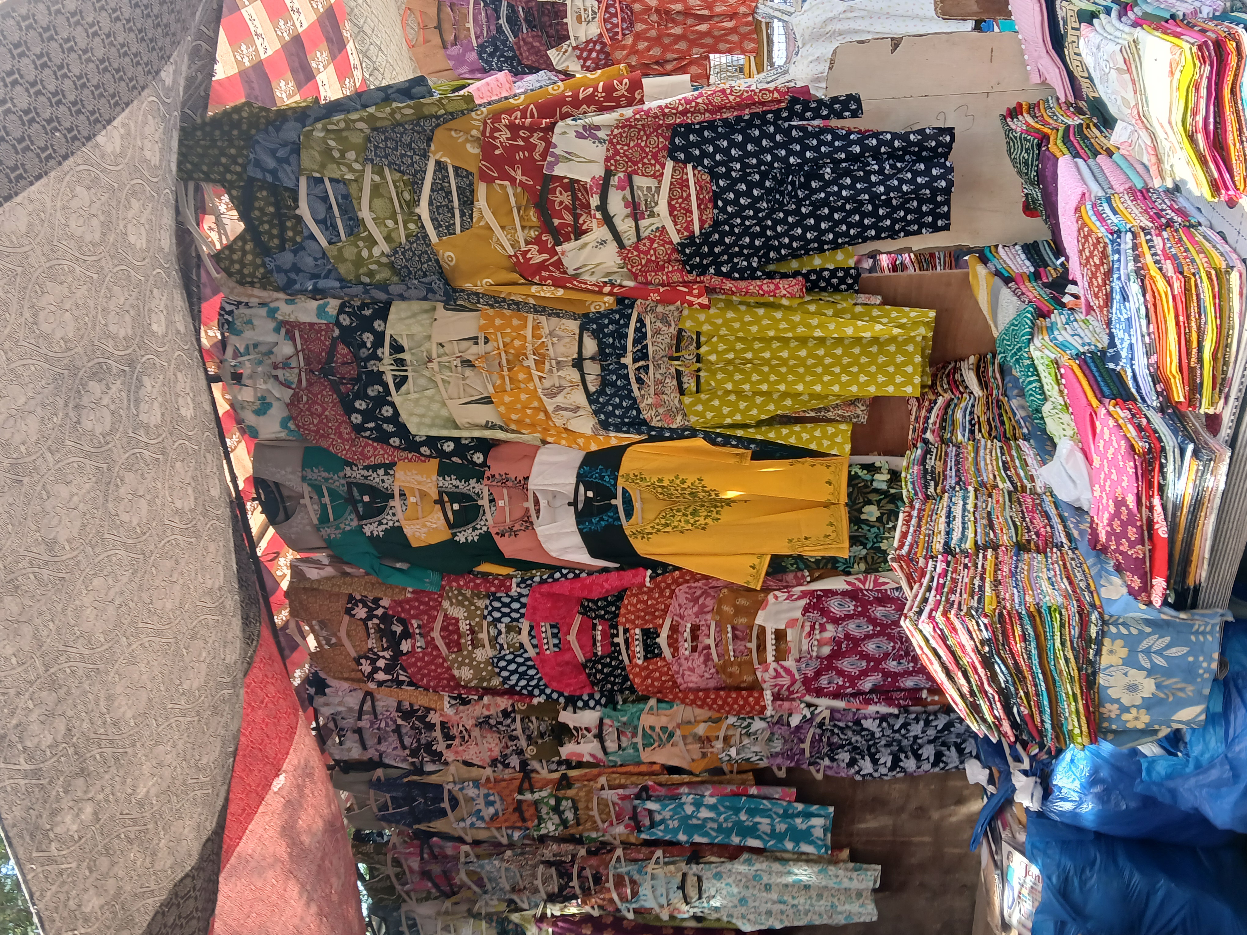 Janpath Market, Delhi