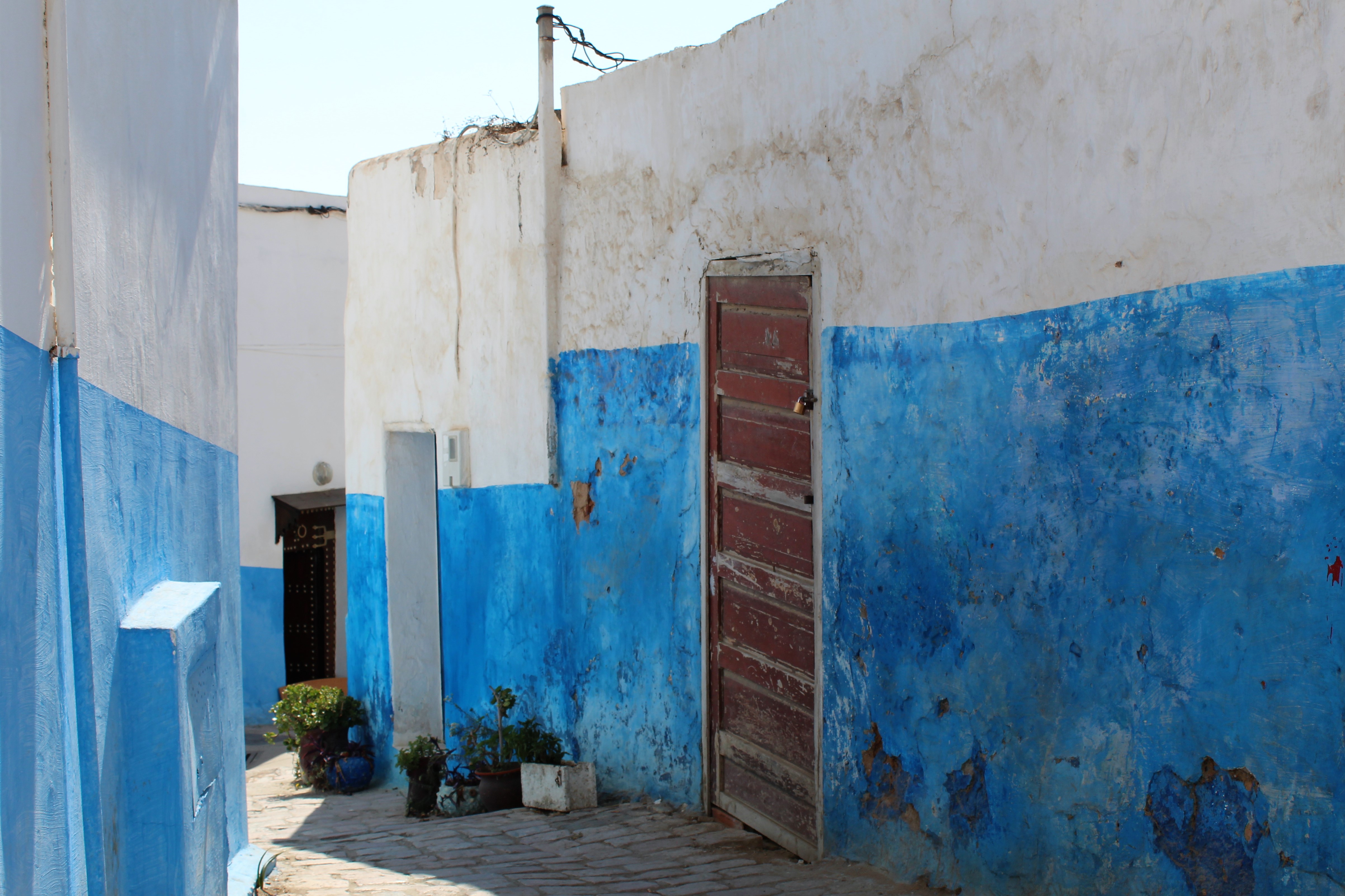 Blue and white buildings in Rabat's kasbah Blue and white buildings in Rabat's kasbah