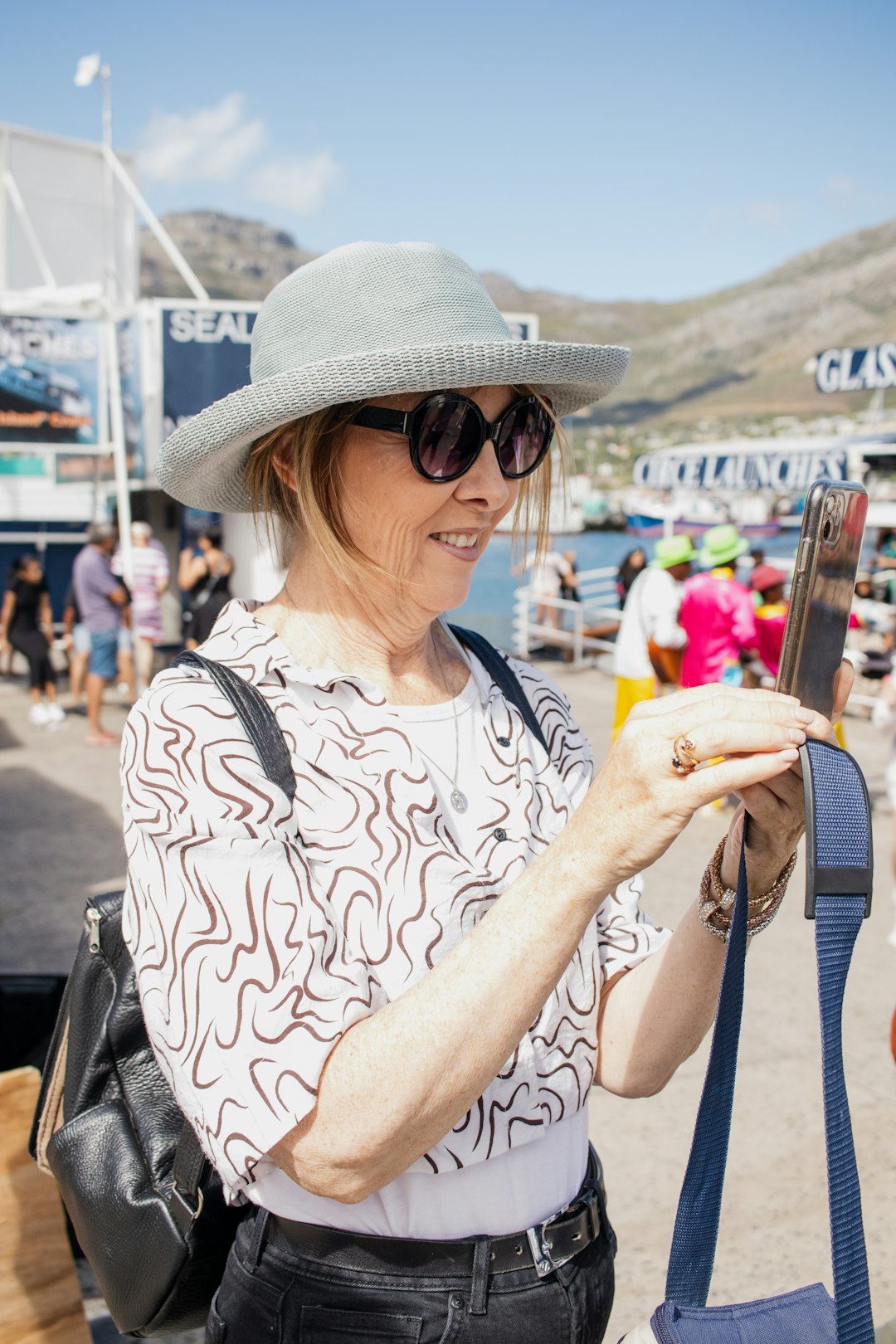 Mature female solo traveller