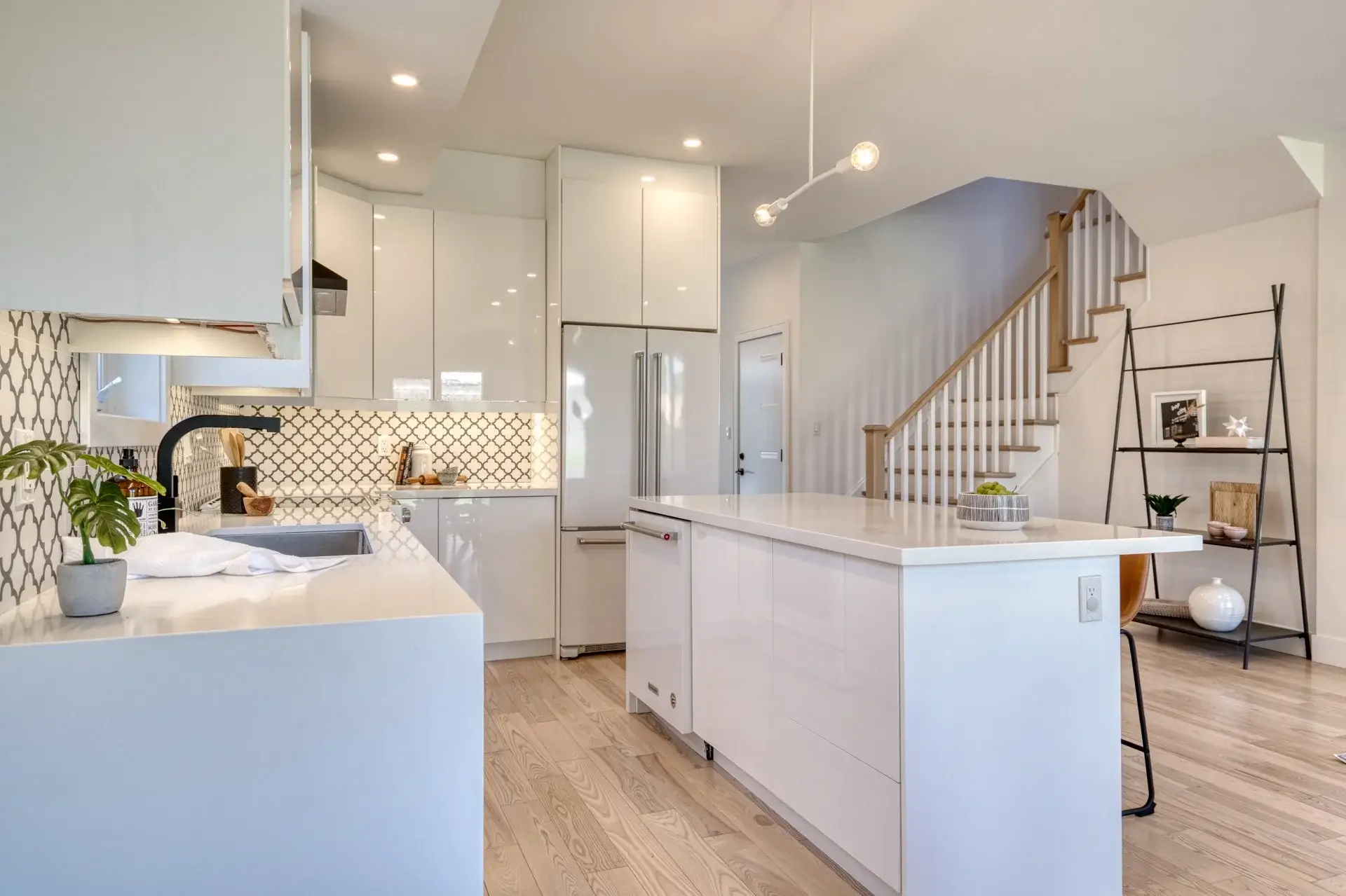 Mary I project by M Berman Homes — view 4