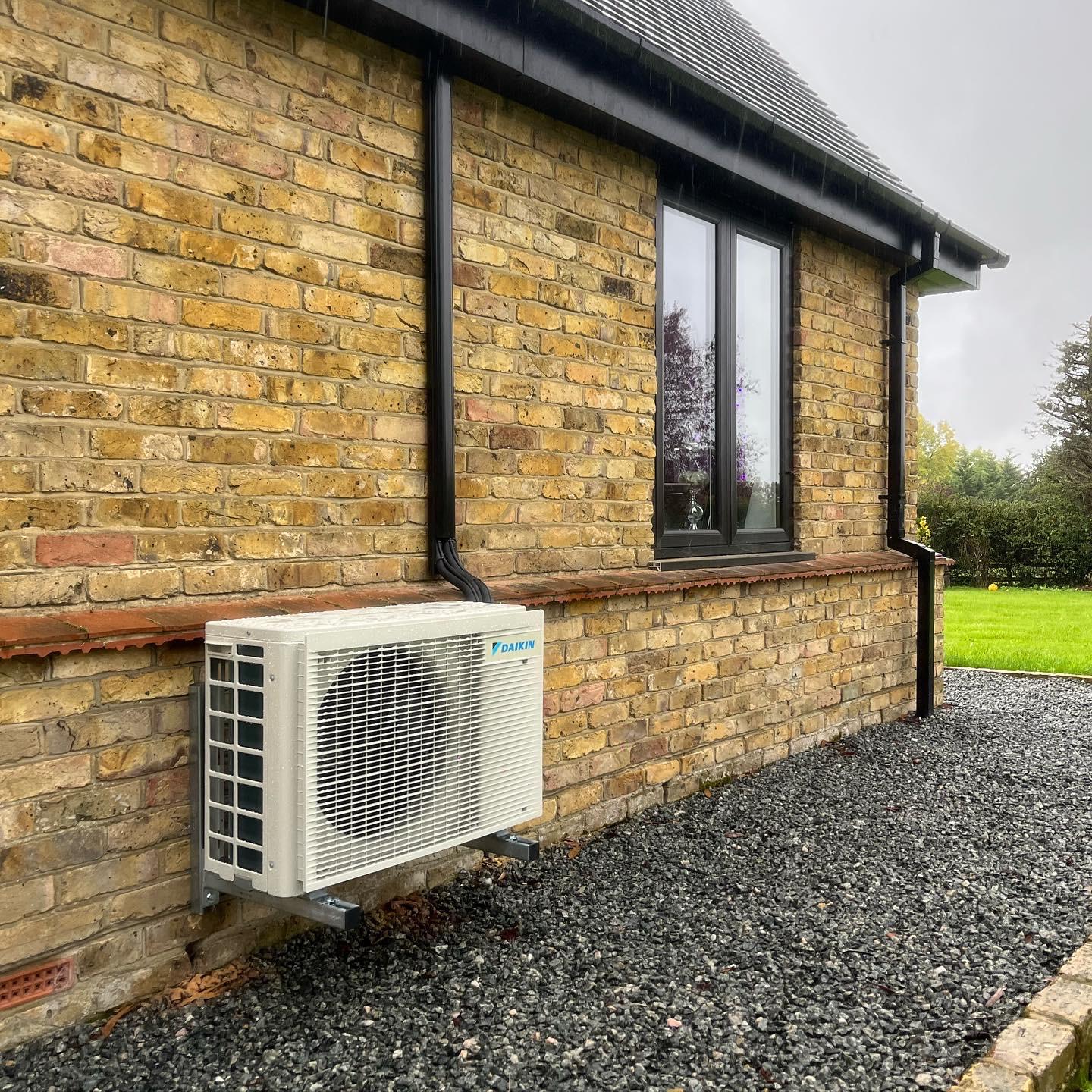 Air Conditioning Repairs & Breakdowns