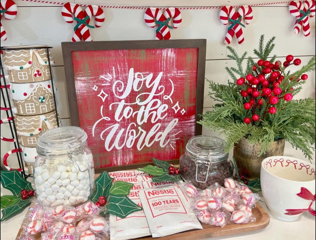Seasonal Decor