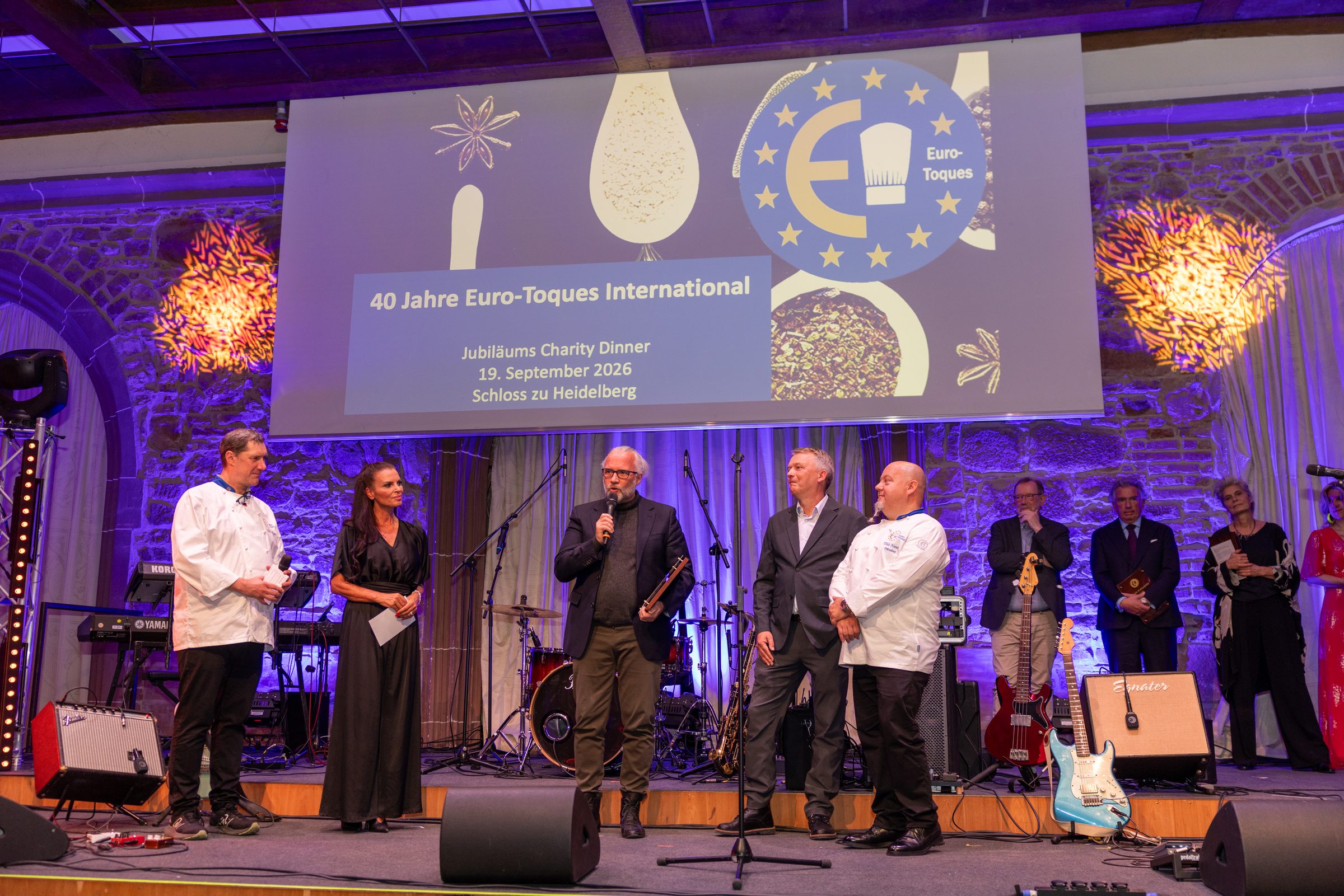 Heiko Antoniewicz spricht bei der Verleihung des Euro-Toques Genuss-Kulturpreises im Heidelberger Schloss
