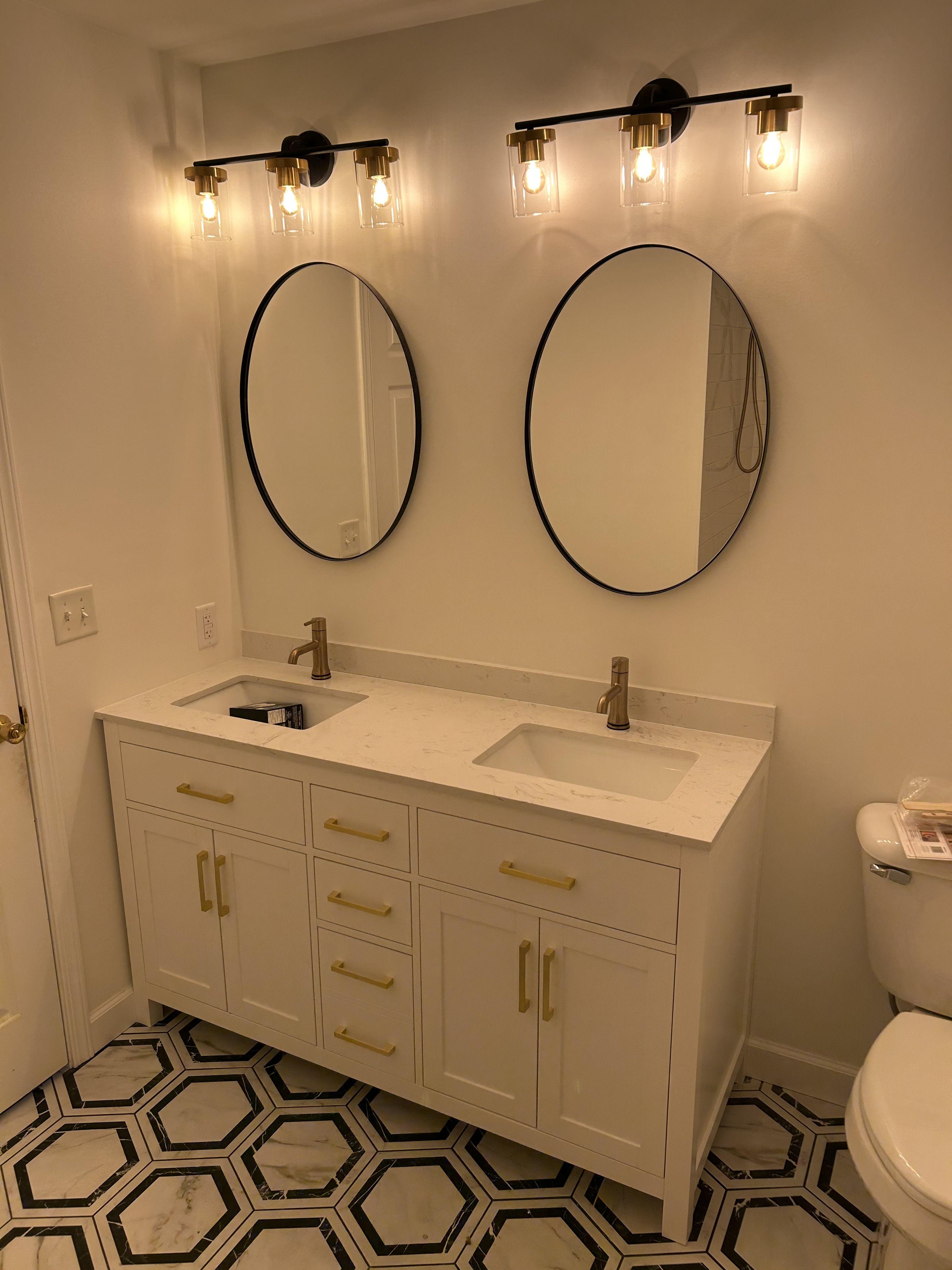 Double vanity in a finished bathroom