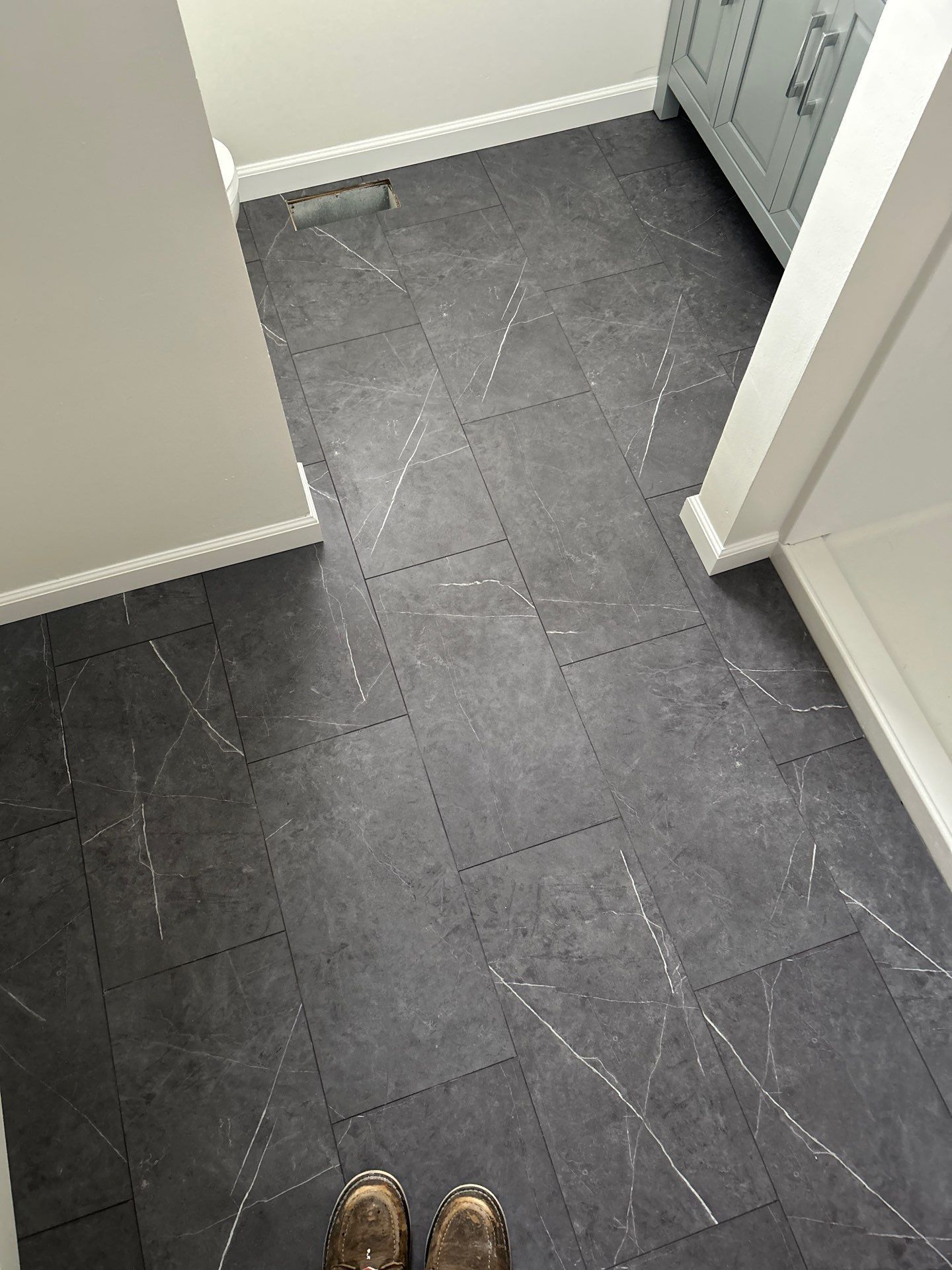 New bathroom tile floor