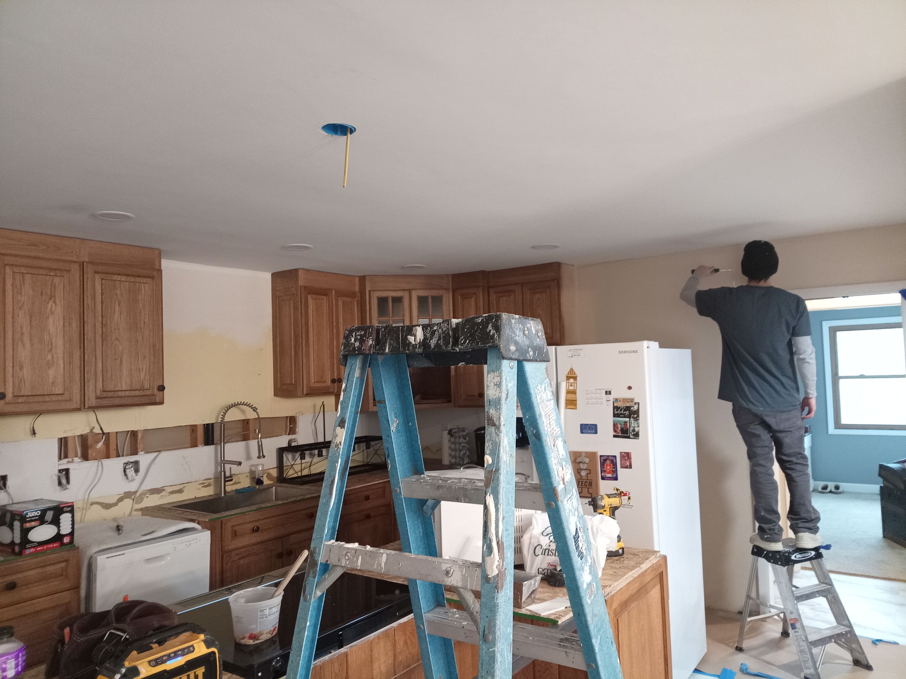 Painting a kitchen (work in progress)