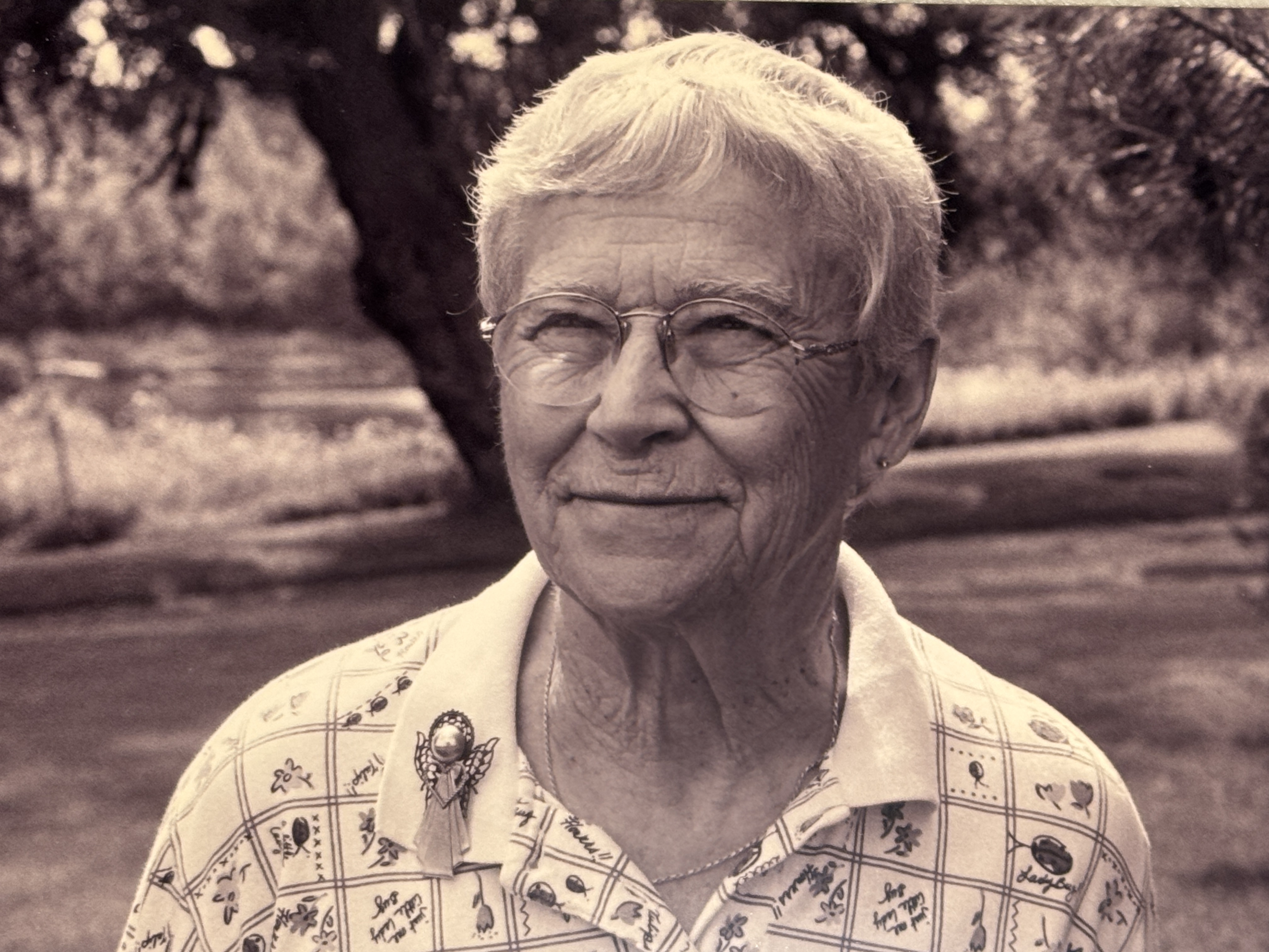 Grandma Harriett on the farm, the faith-filled inspiration behind the Faith Critters book The Robin and the Rainbow