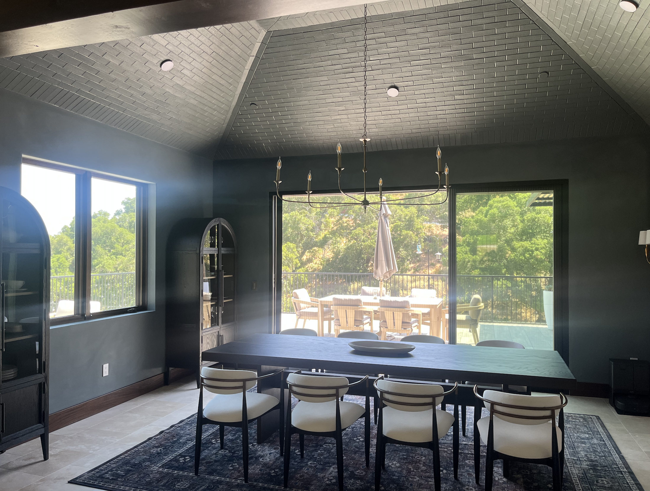 Vaulted brick ceiling dining room