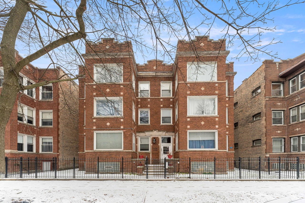 6722 S Ridgeland Ave Unit 3S