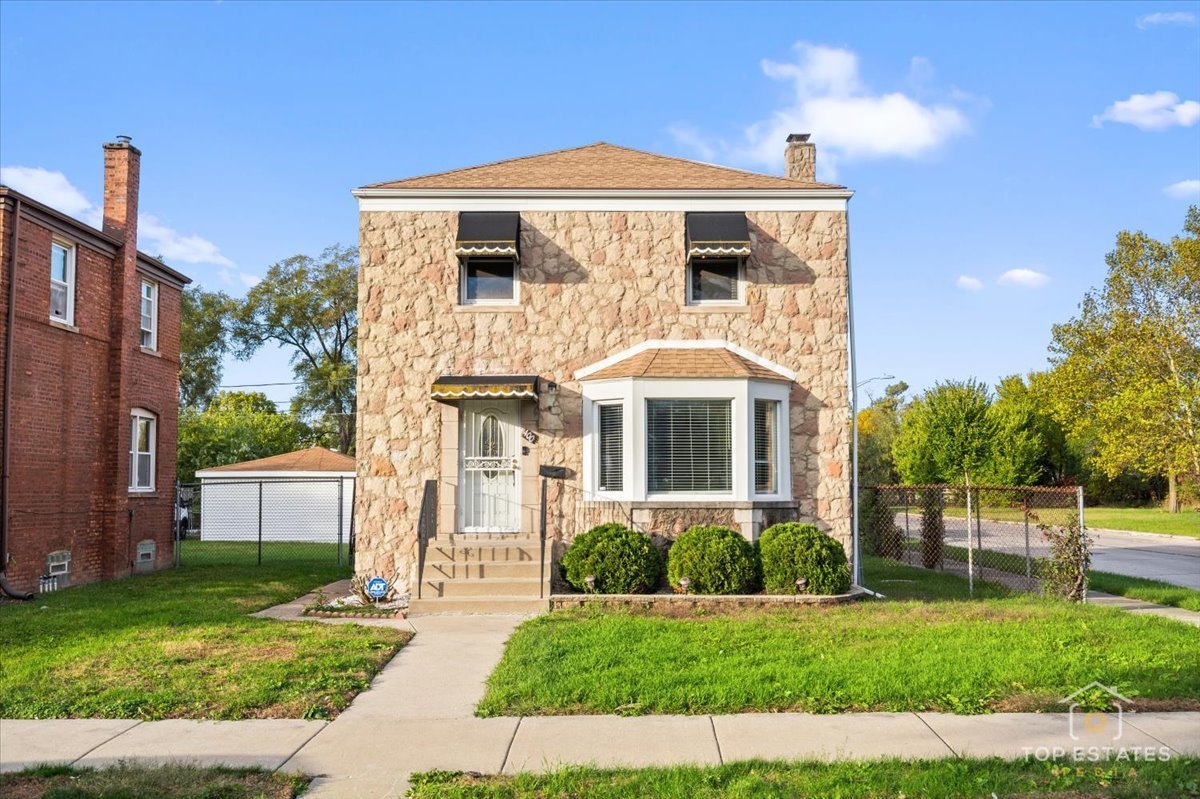 400 W 99th Pl