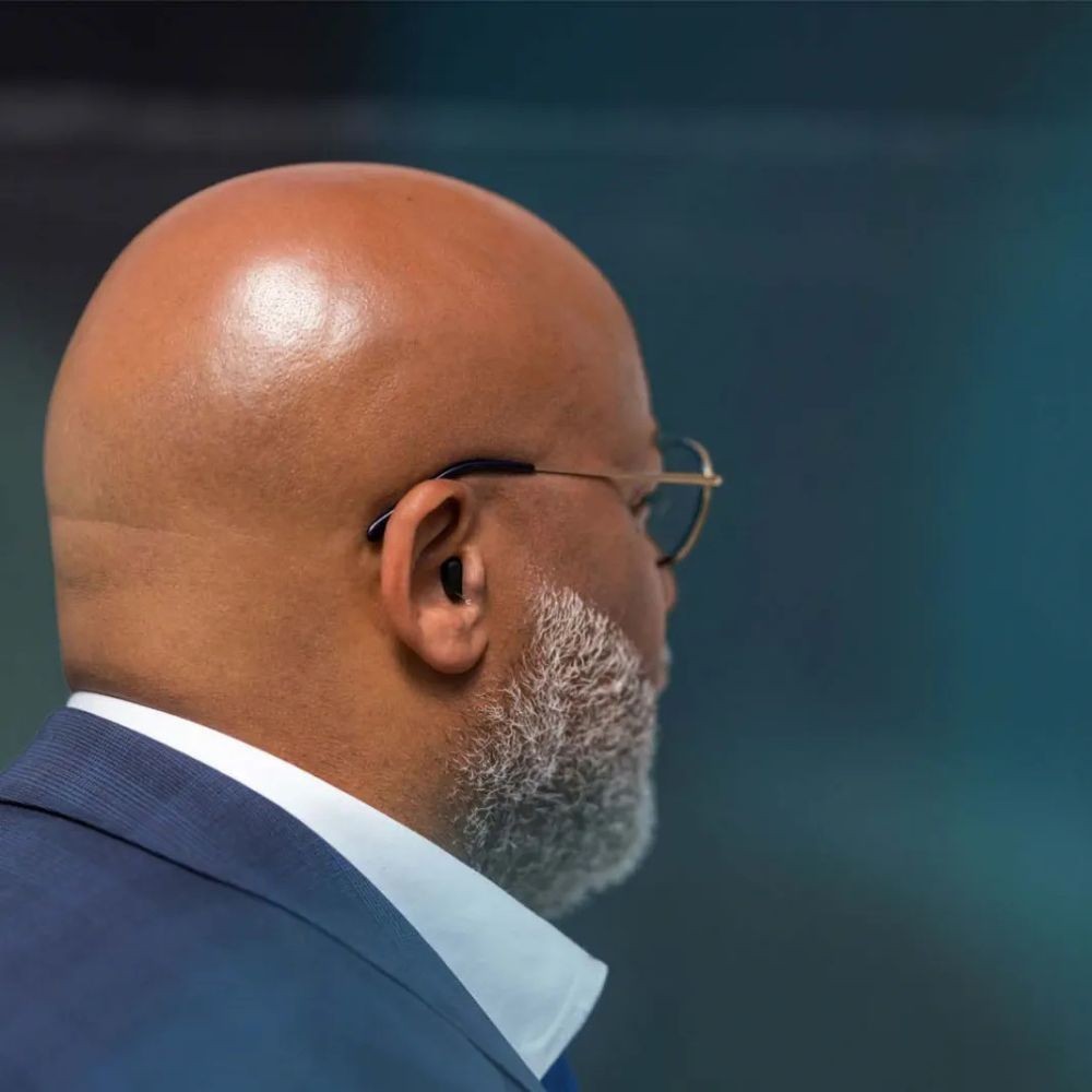 Signia Silk 1IX completely-in-canal hearing aid worn invisibly in ear