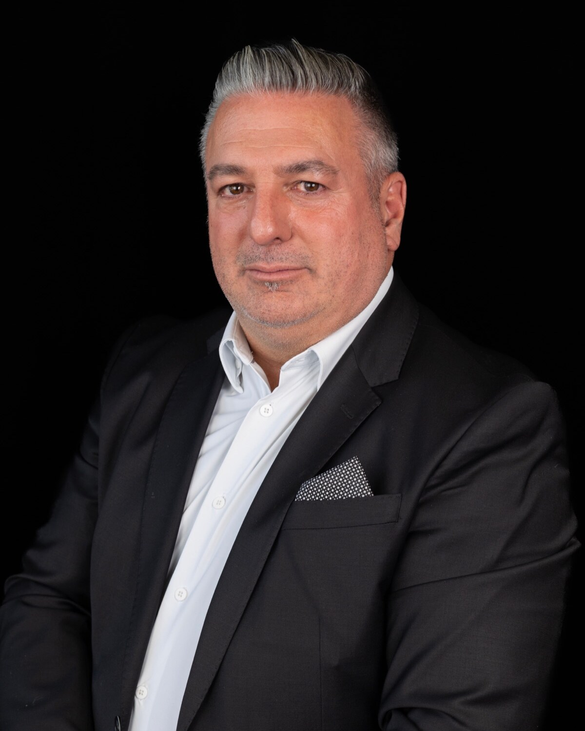 Pascal Schiavone, DSF, Spécialiste en services funéraires et de cimetière