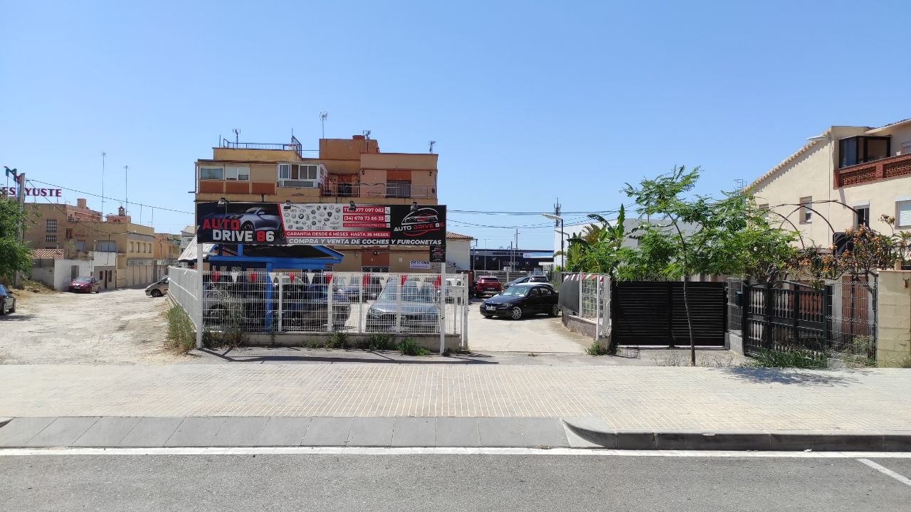 Instalaciones de Autodrive86, concesionario de coches segunda mano en Tarragona
