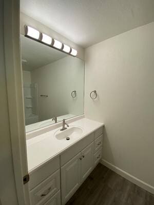 {{ custom_values.service_3 }} in {{custom_values.area_7})