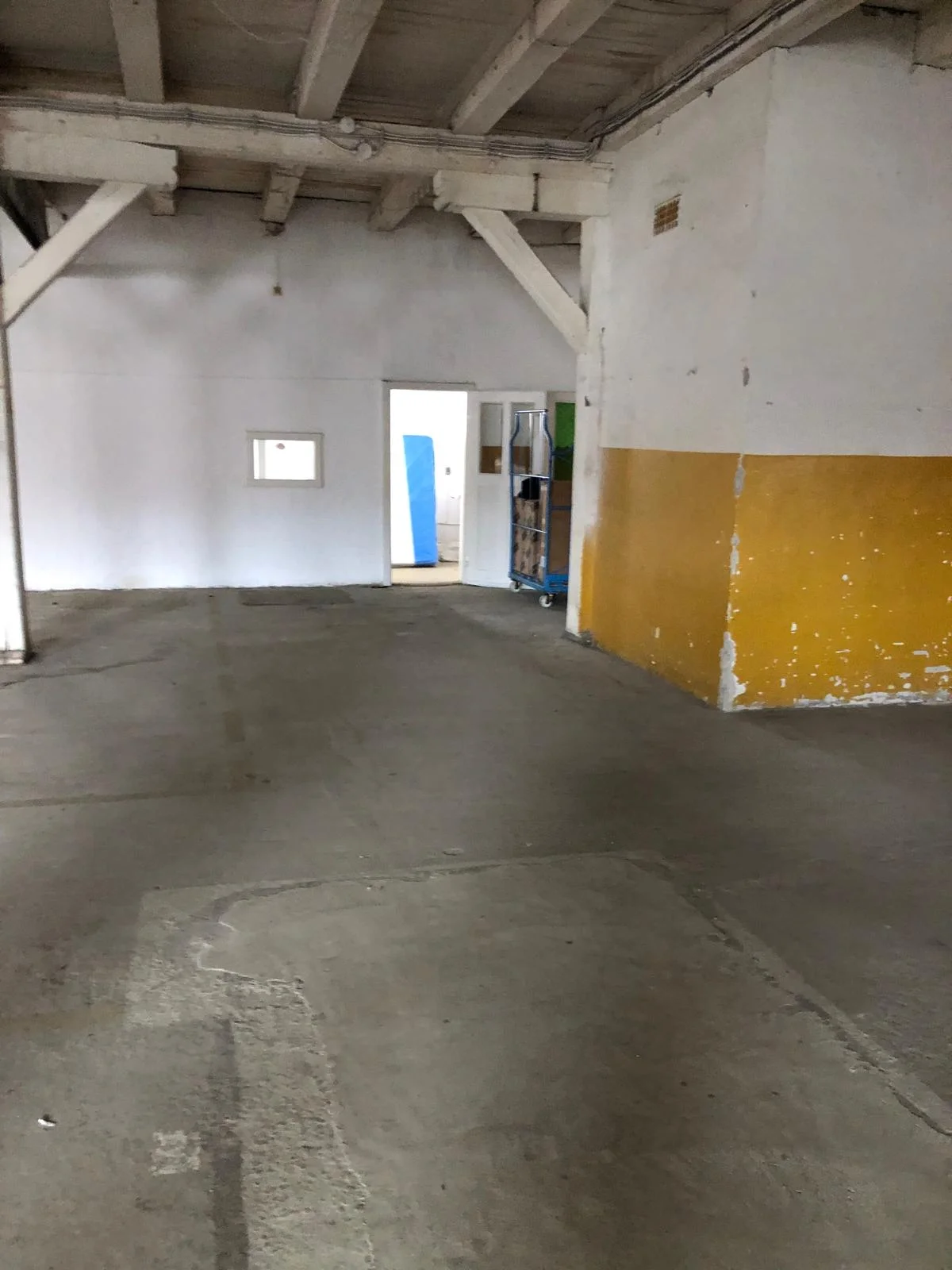 Ipari padló előkészítés