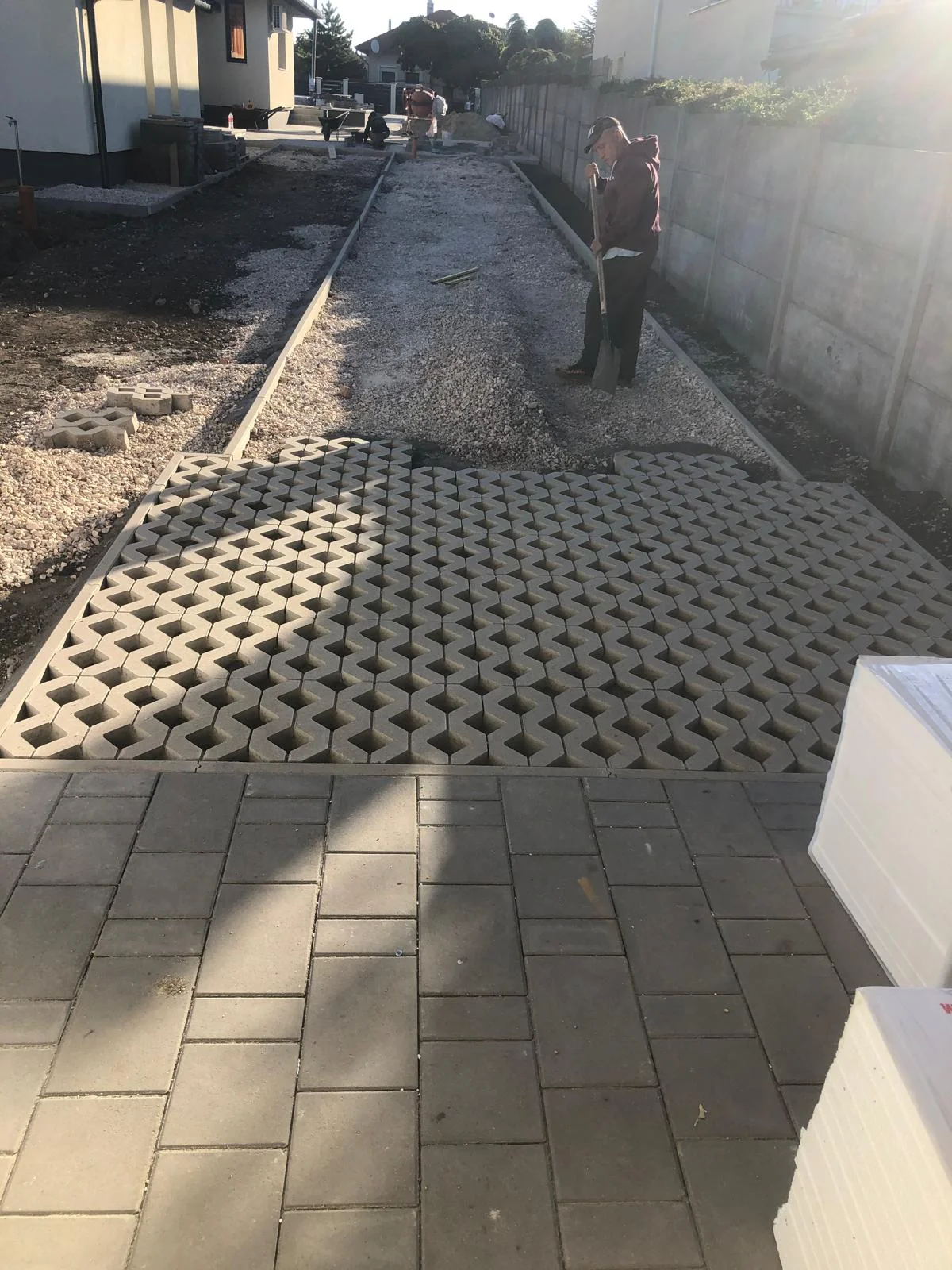 Térkővezés előkészítése alapozás Budapest