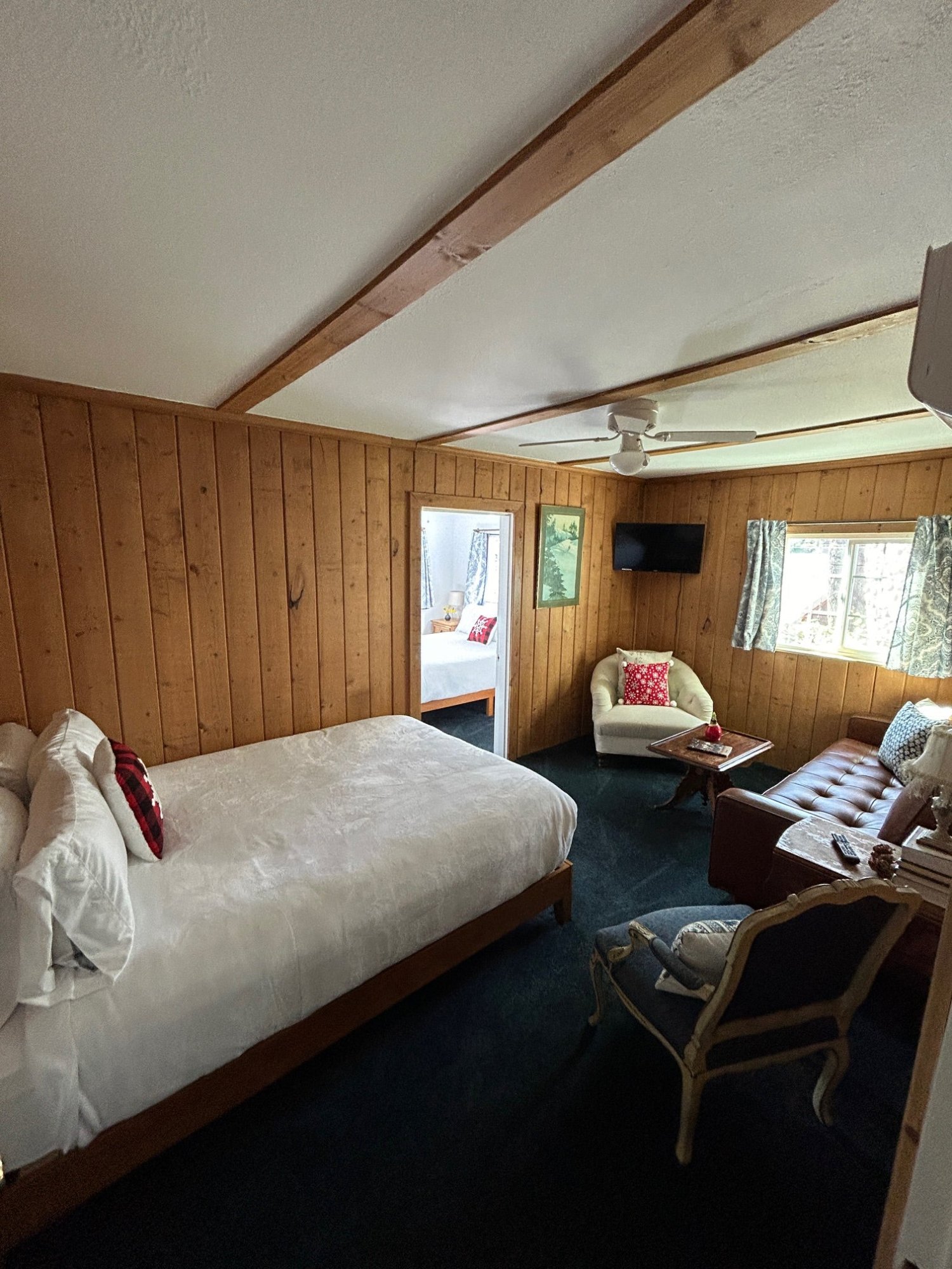 Cabin 9 interior