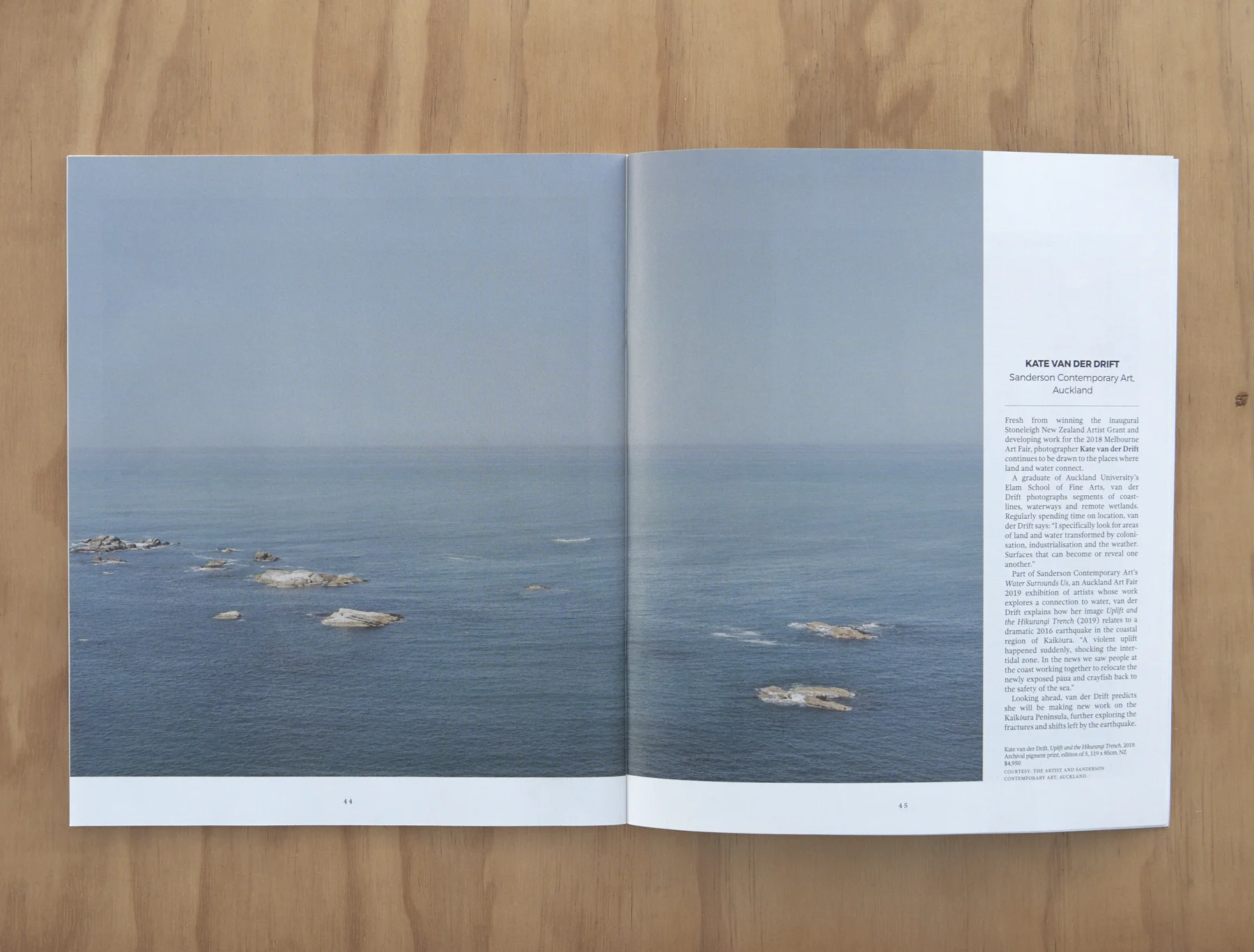 ART COLLECTOR MAGAZINE 2019