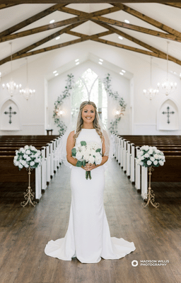 Laney’s bridal look was perfectly curated with hair by Allie Perkins (@hairafterallie) and makeup by Olivia Caraway (@oliviacarawayyy), enhancing her natural beauty and complementing her dress. Laney chose her gown at Ashley Renee’ Bridal in Livingston, Louisiana — a boutique known for its personalized bridal consultations and beautiful designer selections. Laney’s bridal look was perfectly curated with hair by Allie Perkins (@hairafterallie) and makeup by Olivia Caraway (@oliviacarawayyy), enhancing her natural beauty and complementing her dress. Laney chose her gown at Ashley Renee’ Bridal in Livingston, Louisiana — a boutique known for its personalized bridal consultations and beautiful designer selections.