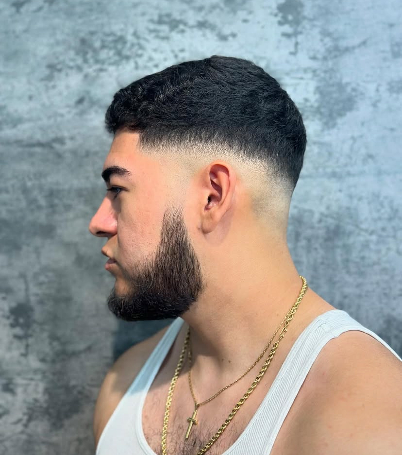 mid fade with line up by barber Alexis Rivera at Blacklaces in West Hollywood, Los Angeles