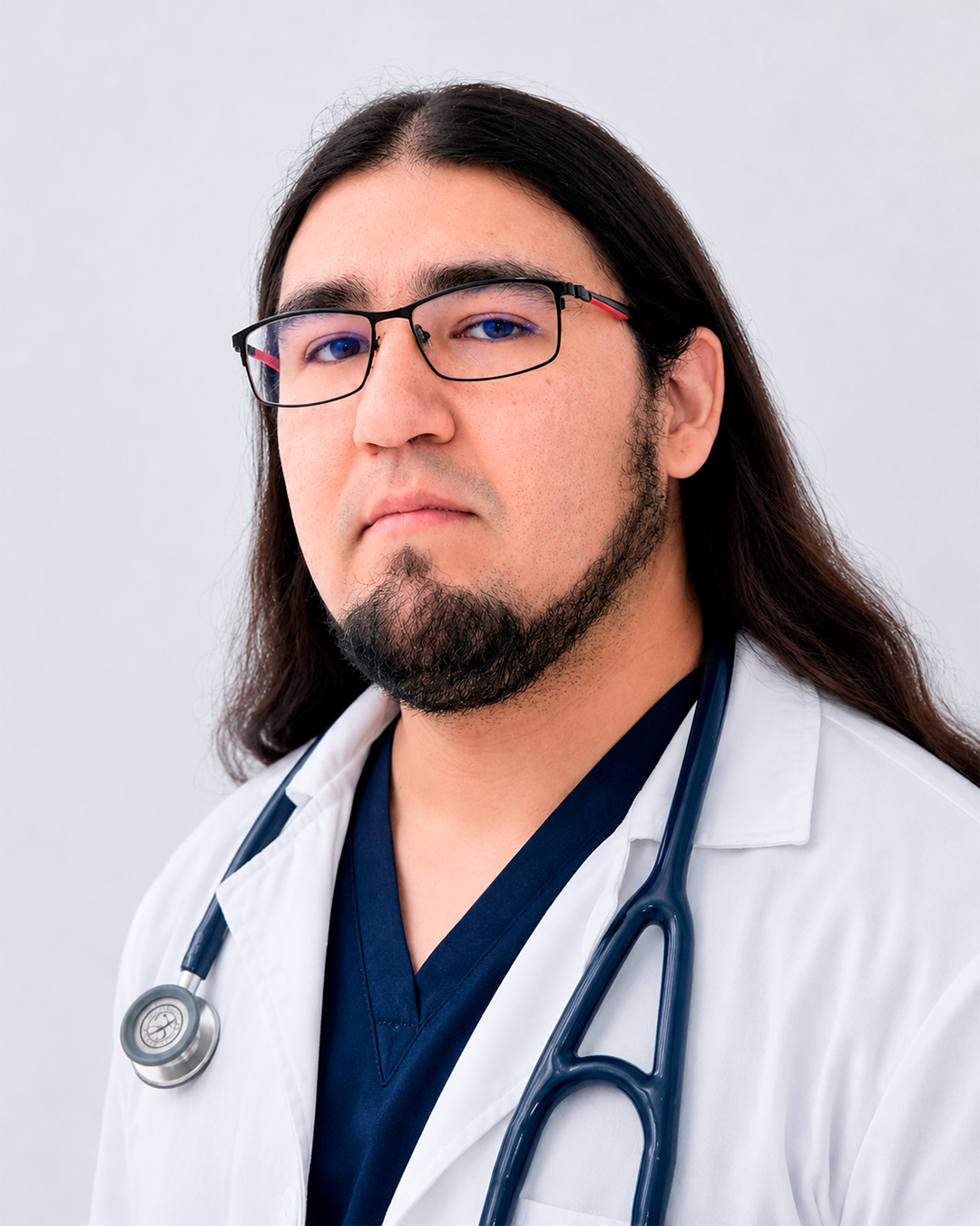 Anestesiólogo Esteban Escobedo — Hospital Veterinario Júpiter
