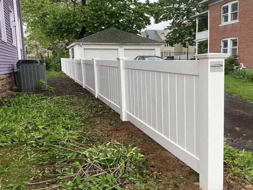 fencing in Connecticut