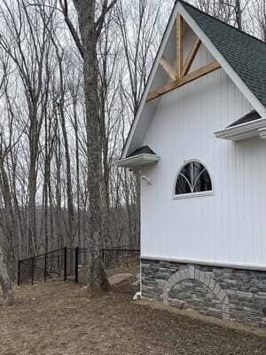 {{ custom_values.service_2 }} in {{custom_values.area_3})